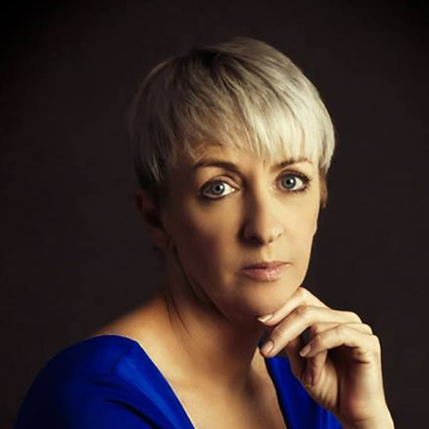 Karen-Botha-photo-1-1375x1536